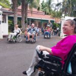 Moetai Brotherson en fauteuil roulant (maj)