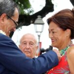 Prête à rendre sa médaille de l’Ordre de Tahiti Nui…